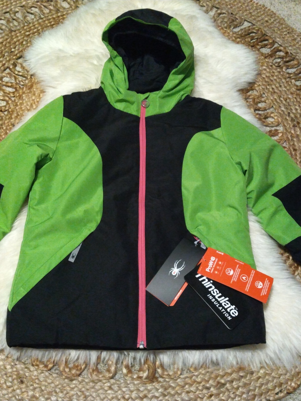Spyder Girls Dreamer Hooded Insulated Ski Jacket in size M (10-12) NWT
